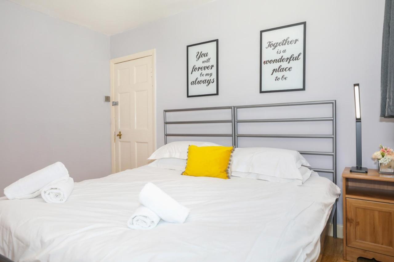 Beautiful 4 Bedroom Cottage - Ideal Location - Free Parking Edimburgo Esterno foto