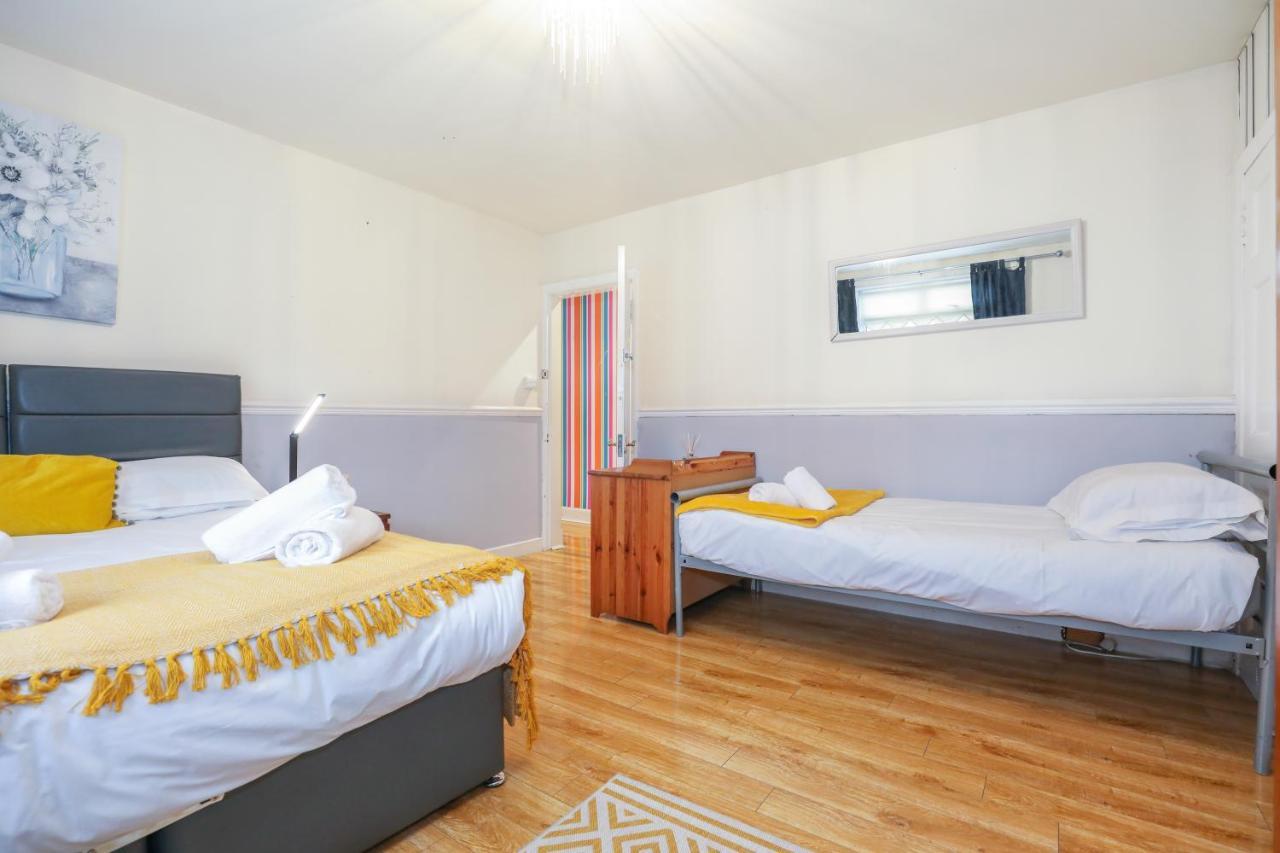 Beautiful 4 Bedroom Cottage - Ideal Location - Free Parking Edimburgo Esterno foto