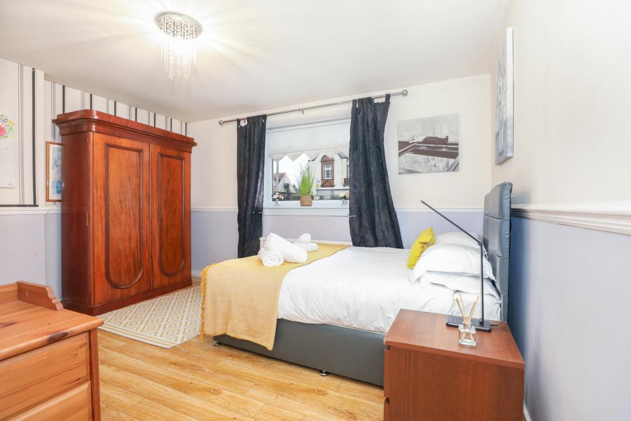Beautiful 4 Bedroom Cottage - Ideal Location - Free Parking Edimburgo Esterno foto