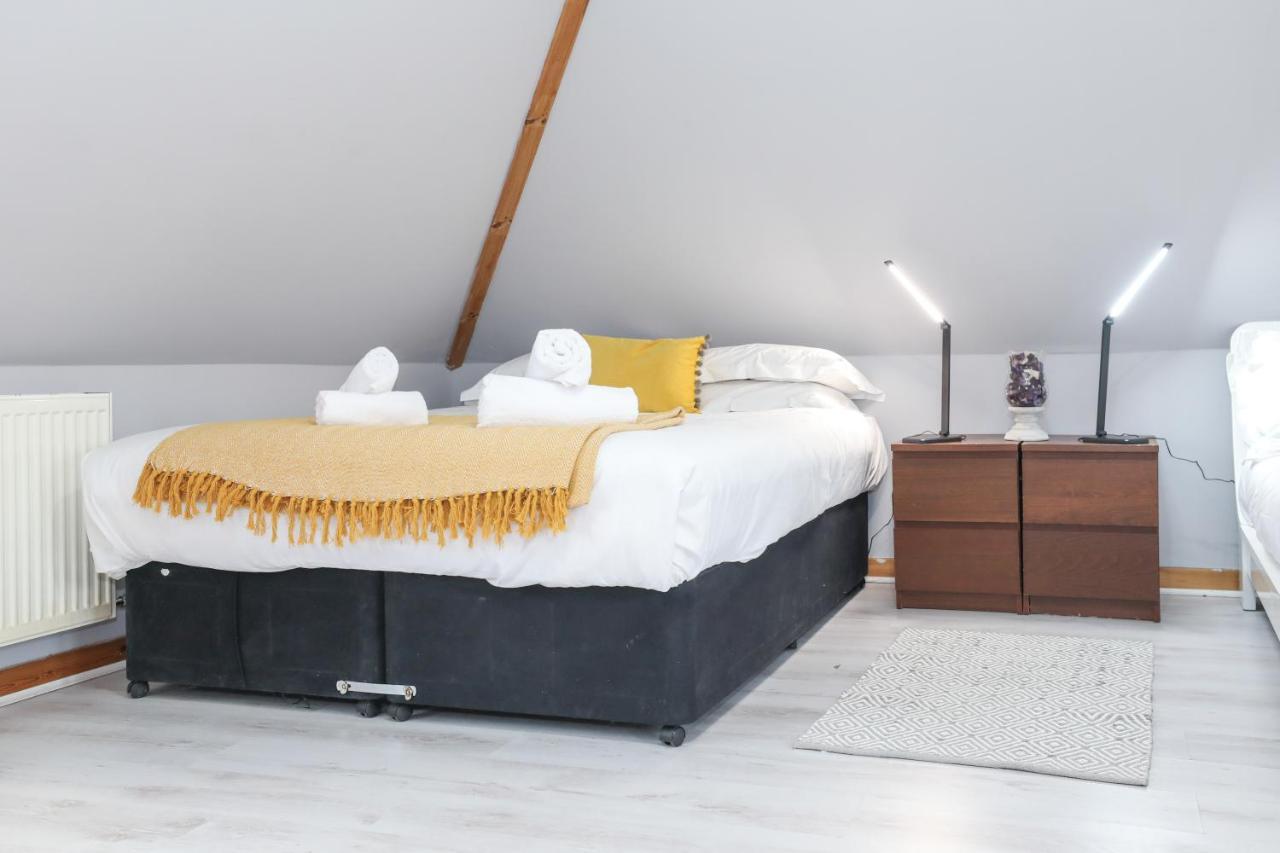 Beautiful 4 Bedroom Cottage - Ideal Location - Free Parking Edimburgo Esterno foto