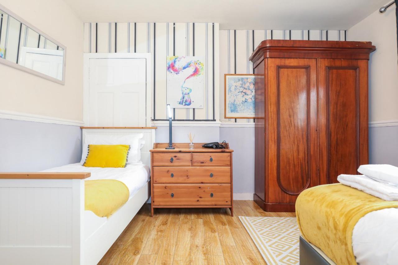 Beautiful 4 Bedroom Cottage - Ideal Location - Free Parking Edimburgo Esterno foto